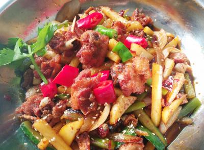 麻辣干鍋技術培訓學校有哪些?飄味緣培訓學校深度解析