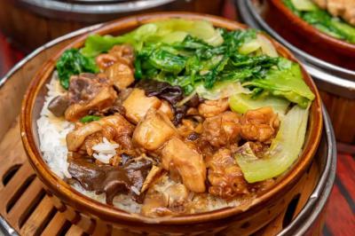 籠仔飯技術(shù)培訓(xùn)去哪里？飄味緣餐飲技術(shù)培訓(xùn)，助您開(kāi)啟財(cái)富蒸籠！