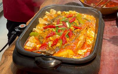 萬州烤魚技術培訓哪里好？解鎖地道風味，開啟創業新篇